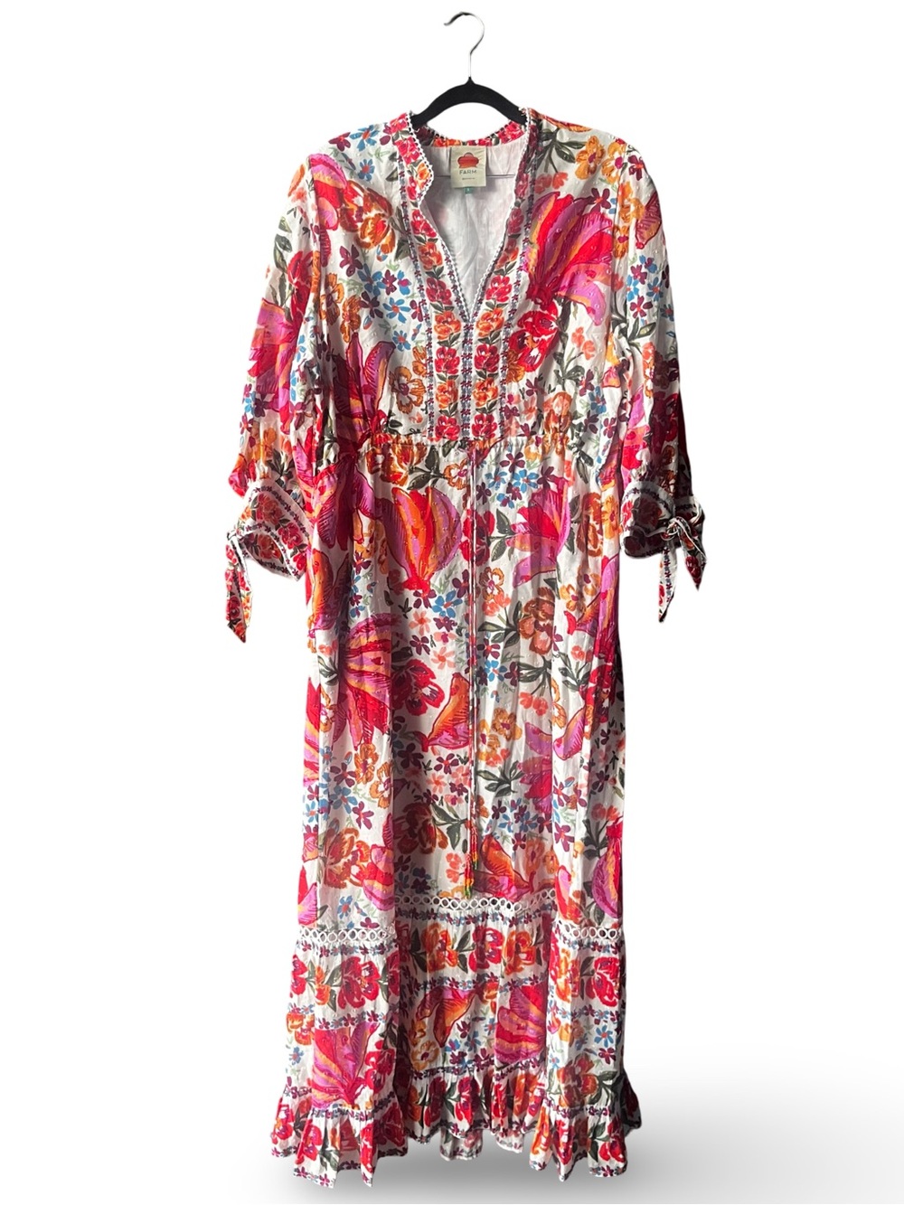 FARM Rio White Maxi Dress with Pink, Orange & Red Floral Motif - Picture 3 of 9